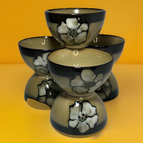 Set of Pfaltzgraff'Painted X 2½ Berry Bowls -MCM - Main Image